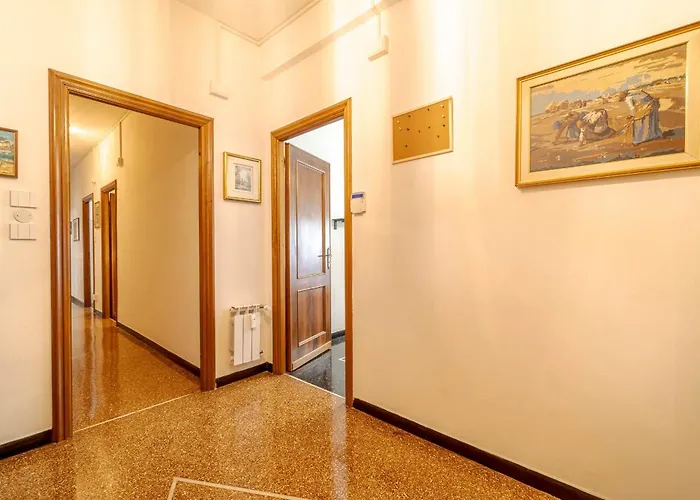 Casa Ida! Sampierdarena Vintage & Roomy Apartment